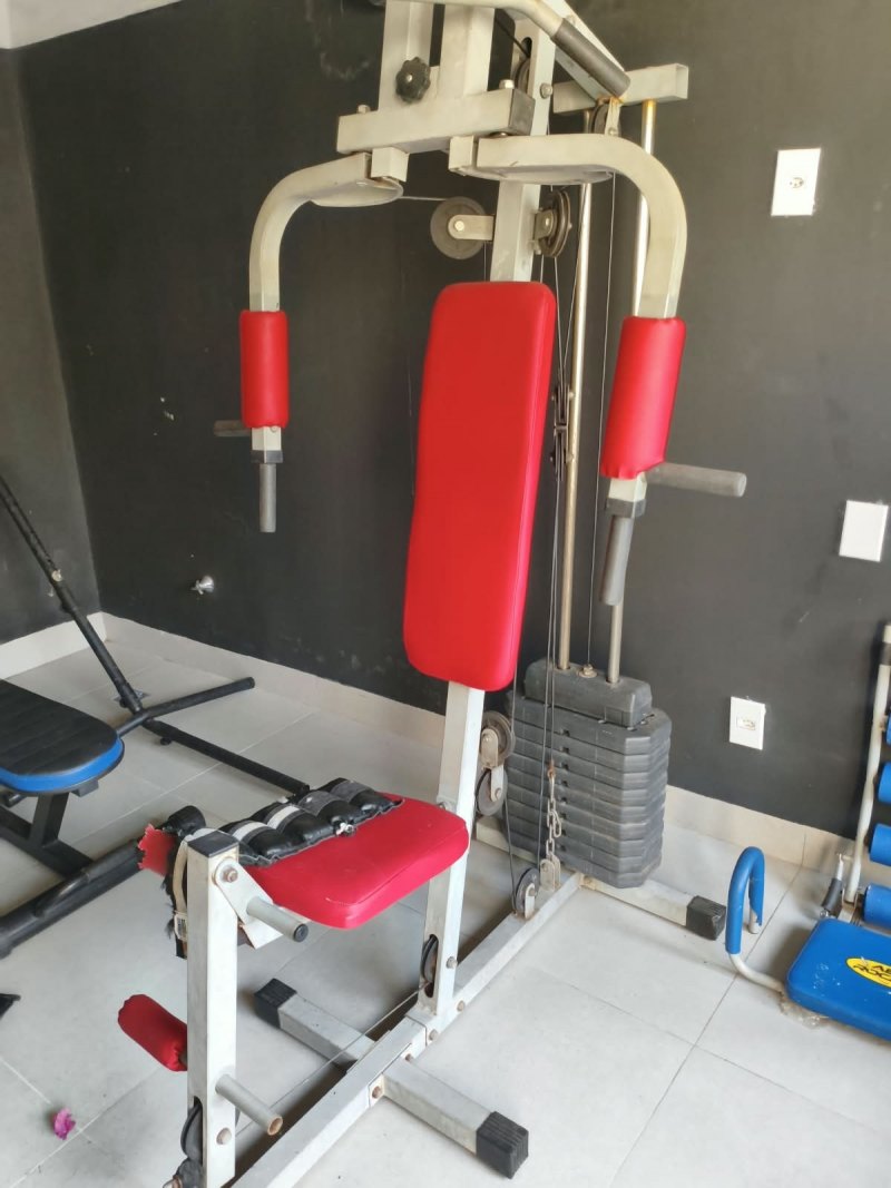 VENDE-SE ESTAÇÃO DE MUSCULAÇÃO 
