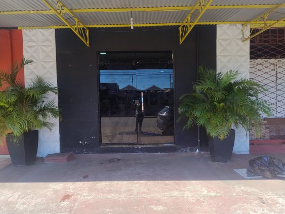 ALUGO SALA COMERCIAL 