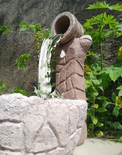 Fonte de Agua em Cimento