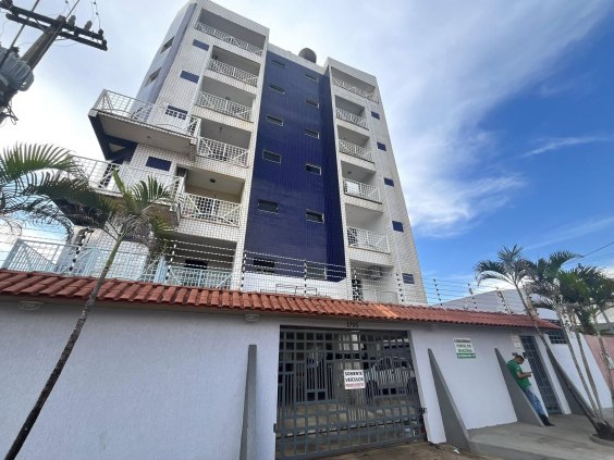 Aluga-se apartamento com 2 suiítes mais 1 quarto, bairro Nossa Senhora das Graças